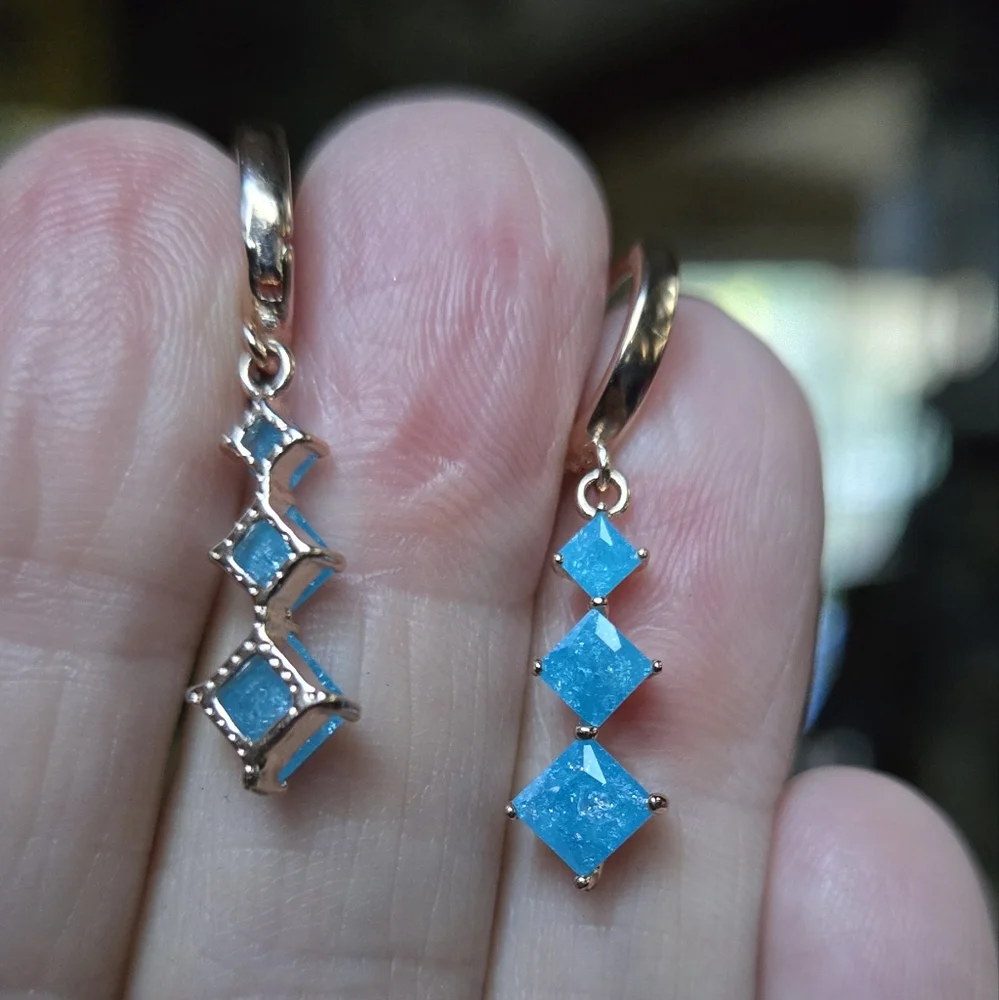 Aquamarine Elegant Blue sterling & gold Earrings - Picture 8 of 8